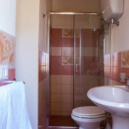 Couette-café Del Sole Tropea Riaci