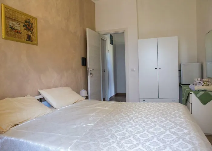 住宿加早餐酒店 Del Sole Tropea Riaci